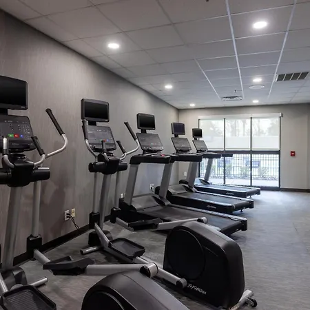 Courtyard By Marriott North Charleston Airport Coliseum