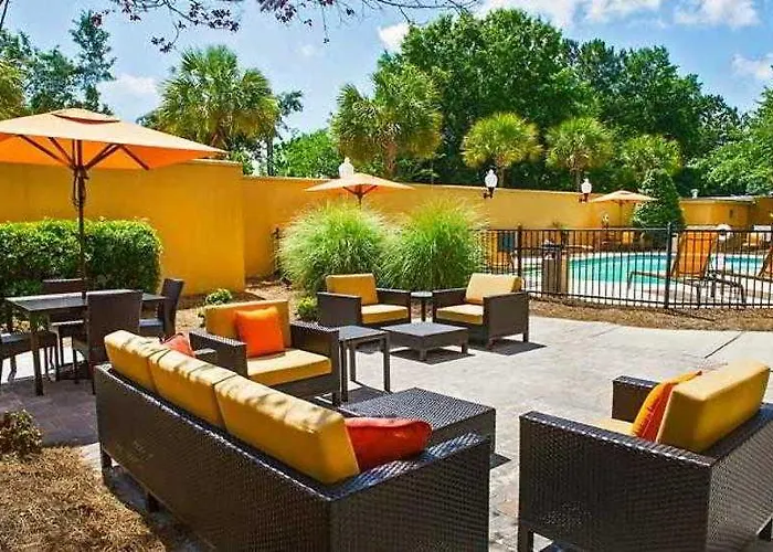 Courtyard By Marriott Airport Coliseum North Charleston