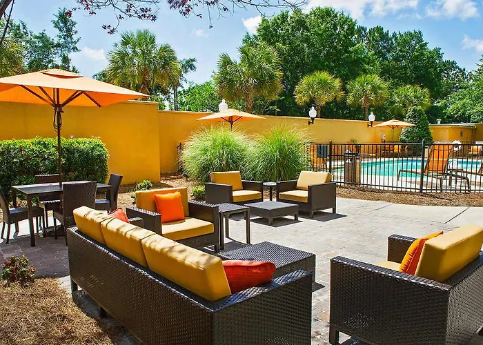 Hotel Courtyard By Marriott Airport Coliseum