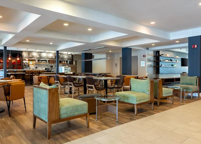 Courtyard By Marriott Airport Coliseum North Charleston