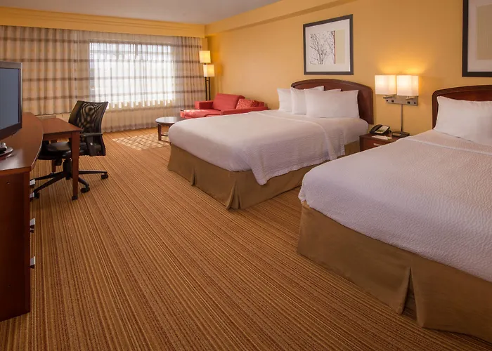 Courtyard By Marriott Airport Coliseum North Charleston