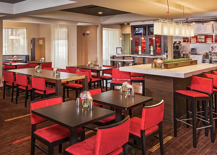 Courtyard By Marriott Airport Coliseum Hotel North Charleston